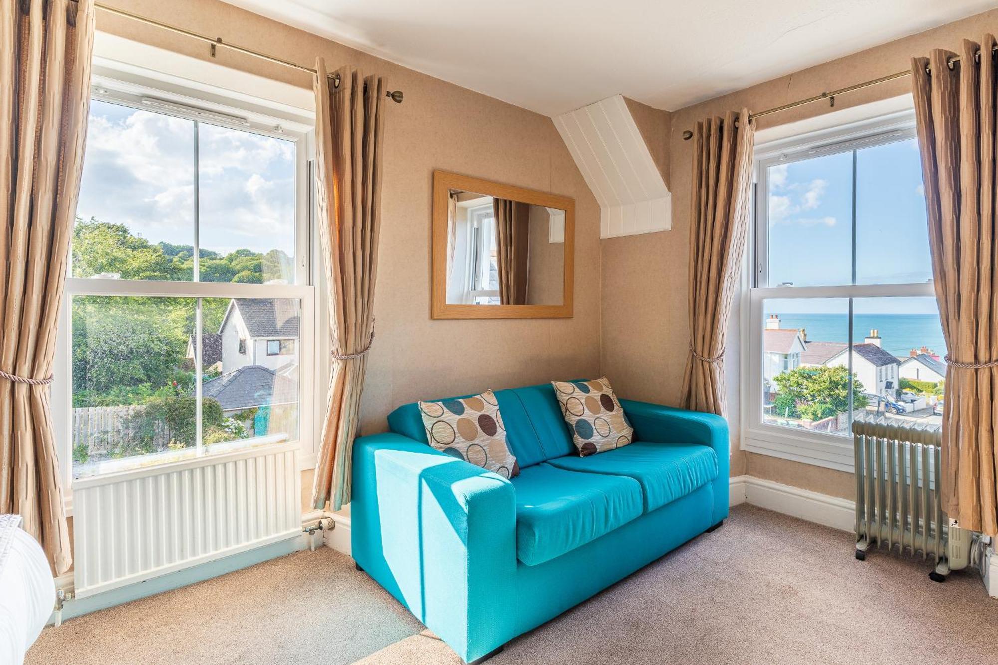 Rooms At The Highcliffe Aberporth Buitenkant foto